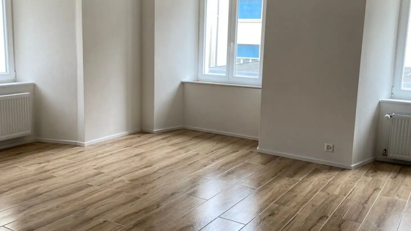 Studio for rent - Place Du 16 Mars 8, 2610 St-Imier - Photo 3
