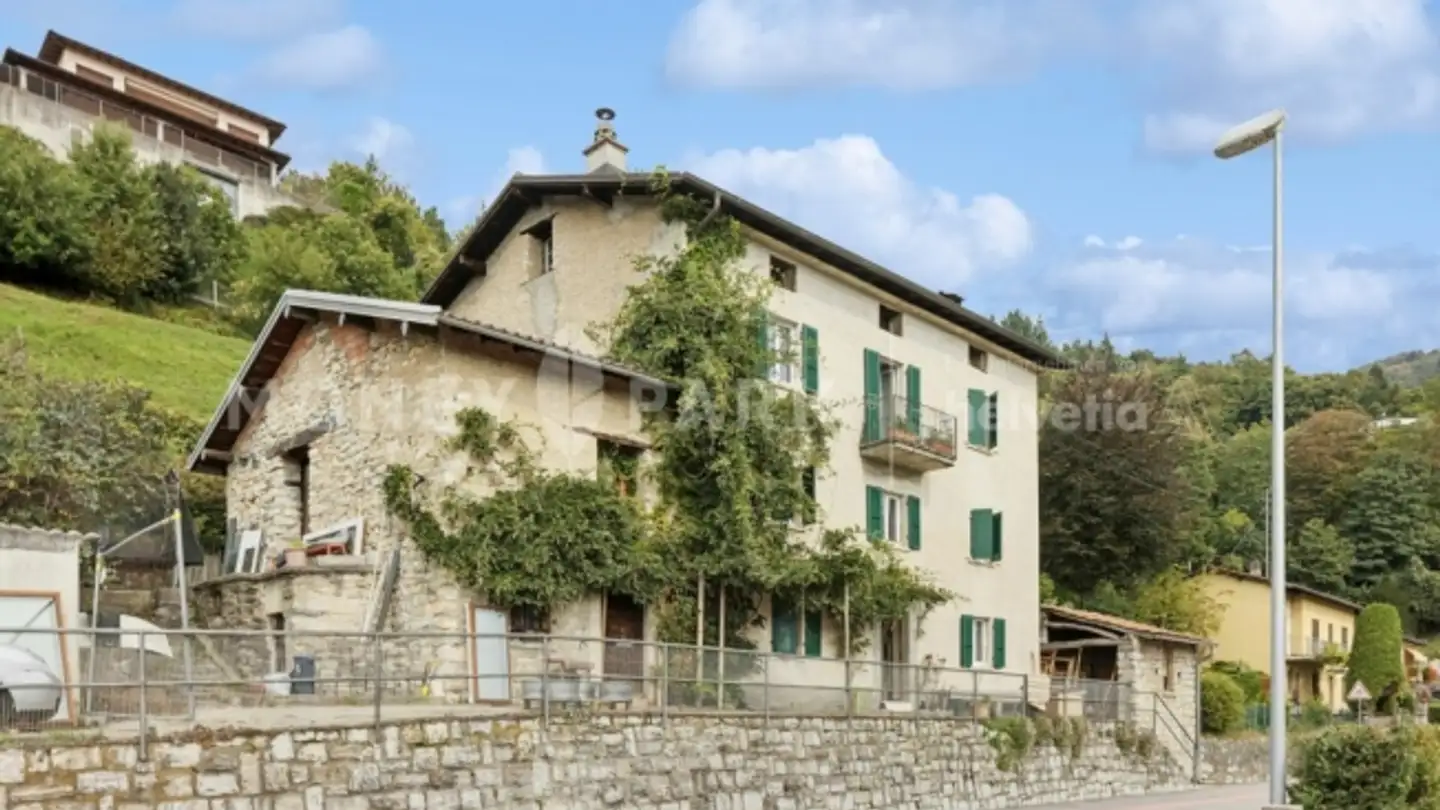 Casa singola in vendita - Via Cantonale 5, 6839 Sagno