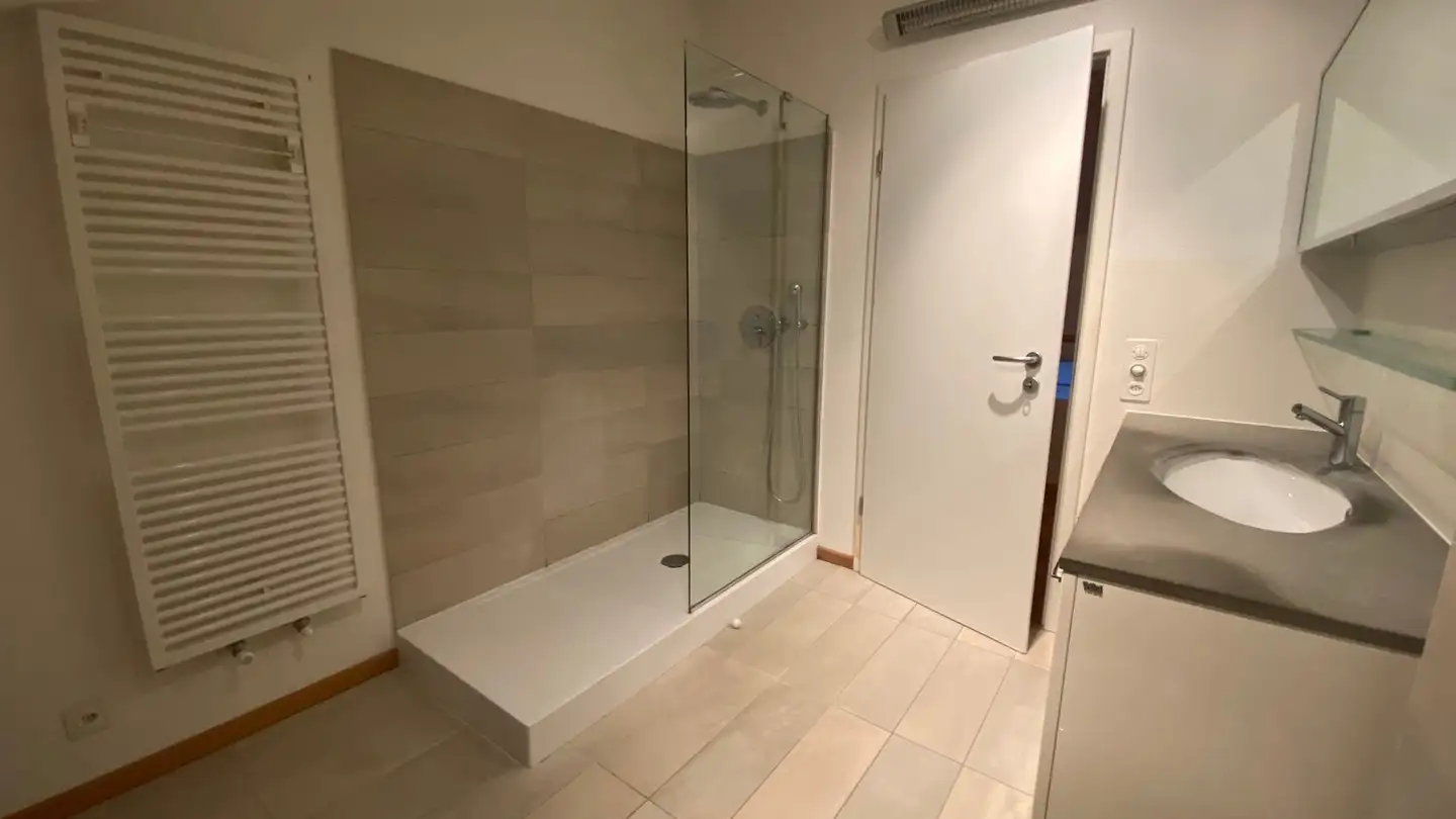 Apartment for rent - Via Giuseppe Motta 4A, 6826 Riva San Vitale - Photo 3