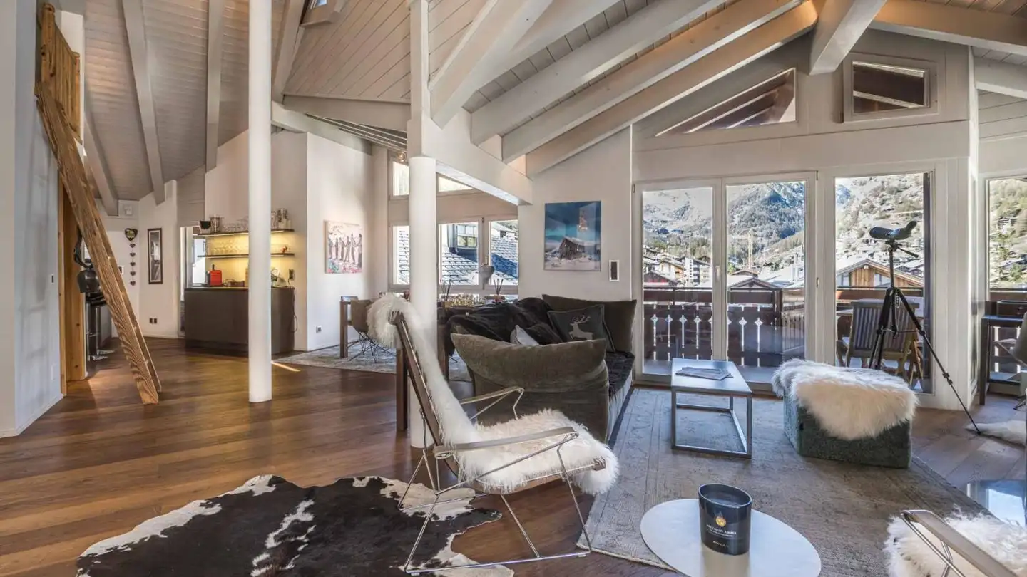 Penthouse for sale - 3920 Zermatt