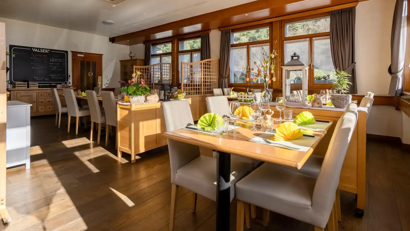 Hotel for sale - Route Du Grand Saint-Bernard 60, 1933 Sembrancher - Photo 3