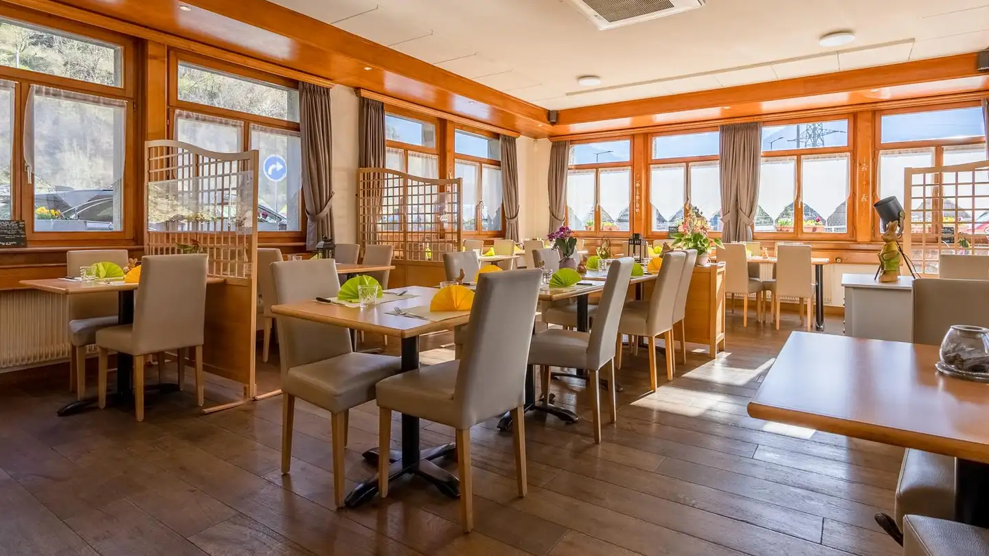 Hotel for sale - Route Du Grand Saint-Bernard 60, 1933 Sembrancher - Photo 4