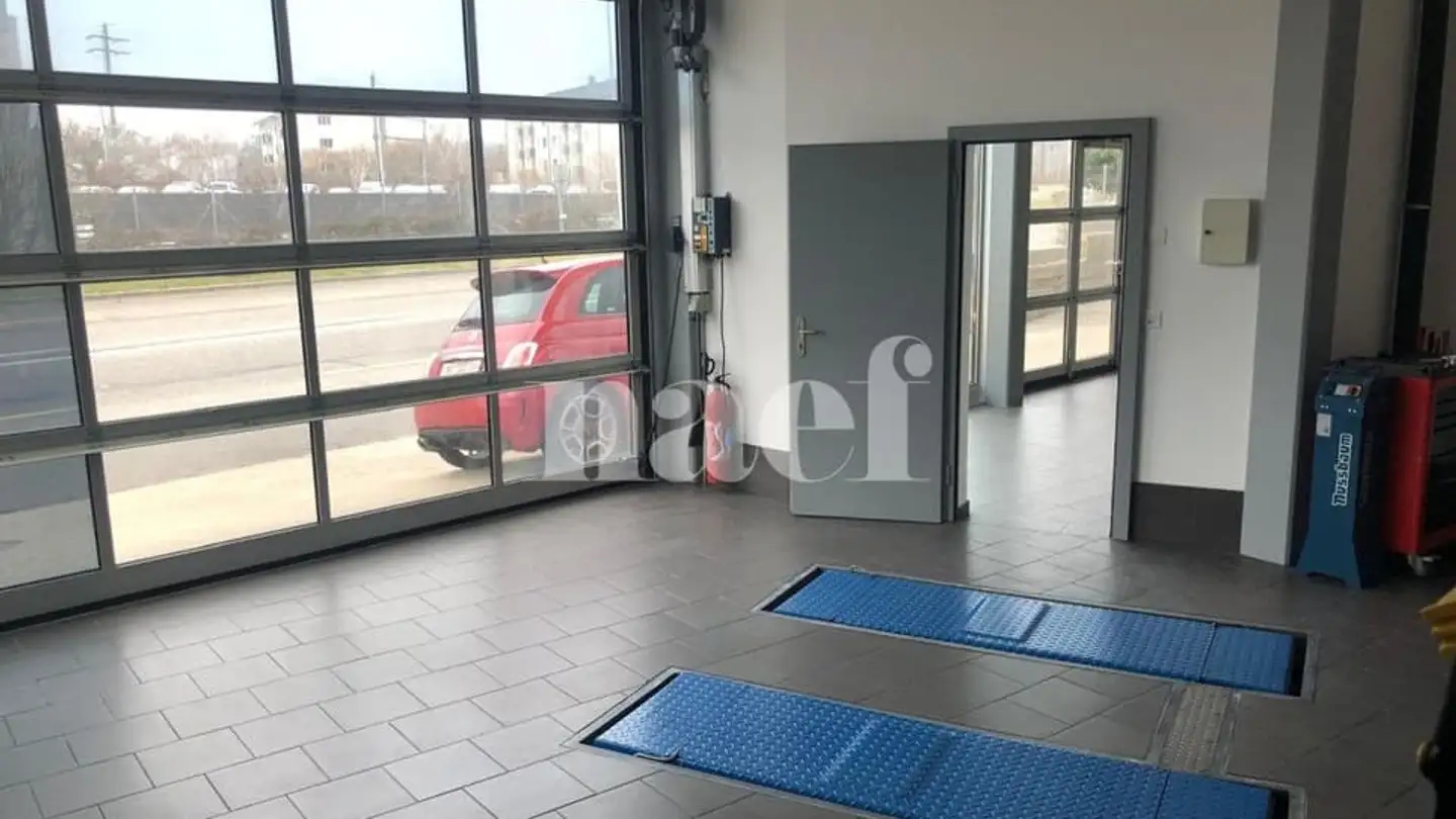 Commerciale in affitto - Route De Soleure 3, 2072 St-Blaise