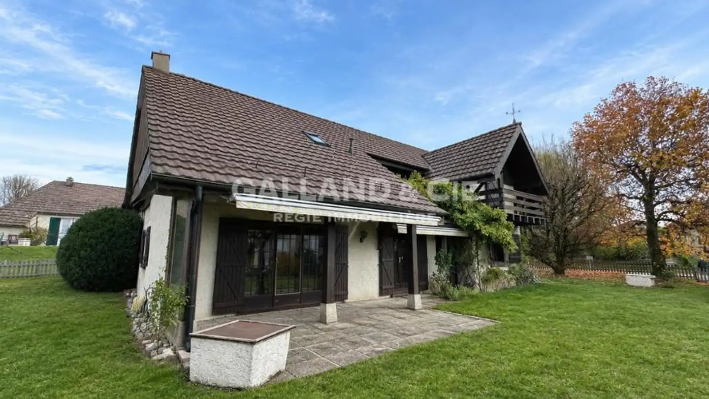 Casa singola in vendita - 1055 Froideville