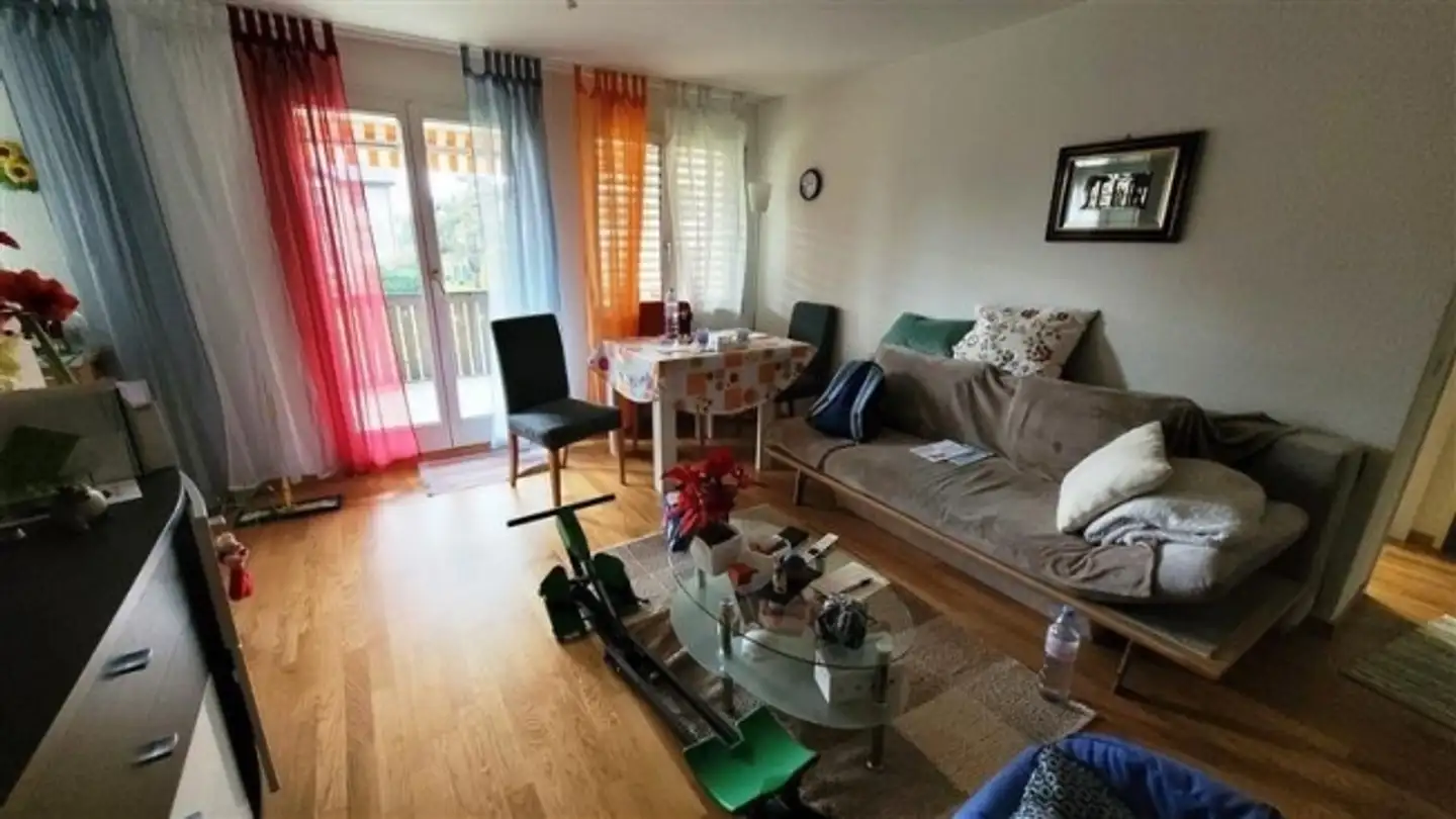 Wohnung mieten - Pappelweg 3, 8604 Volketswil - Foto 2