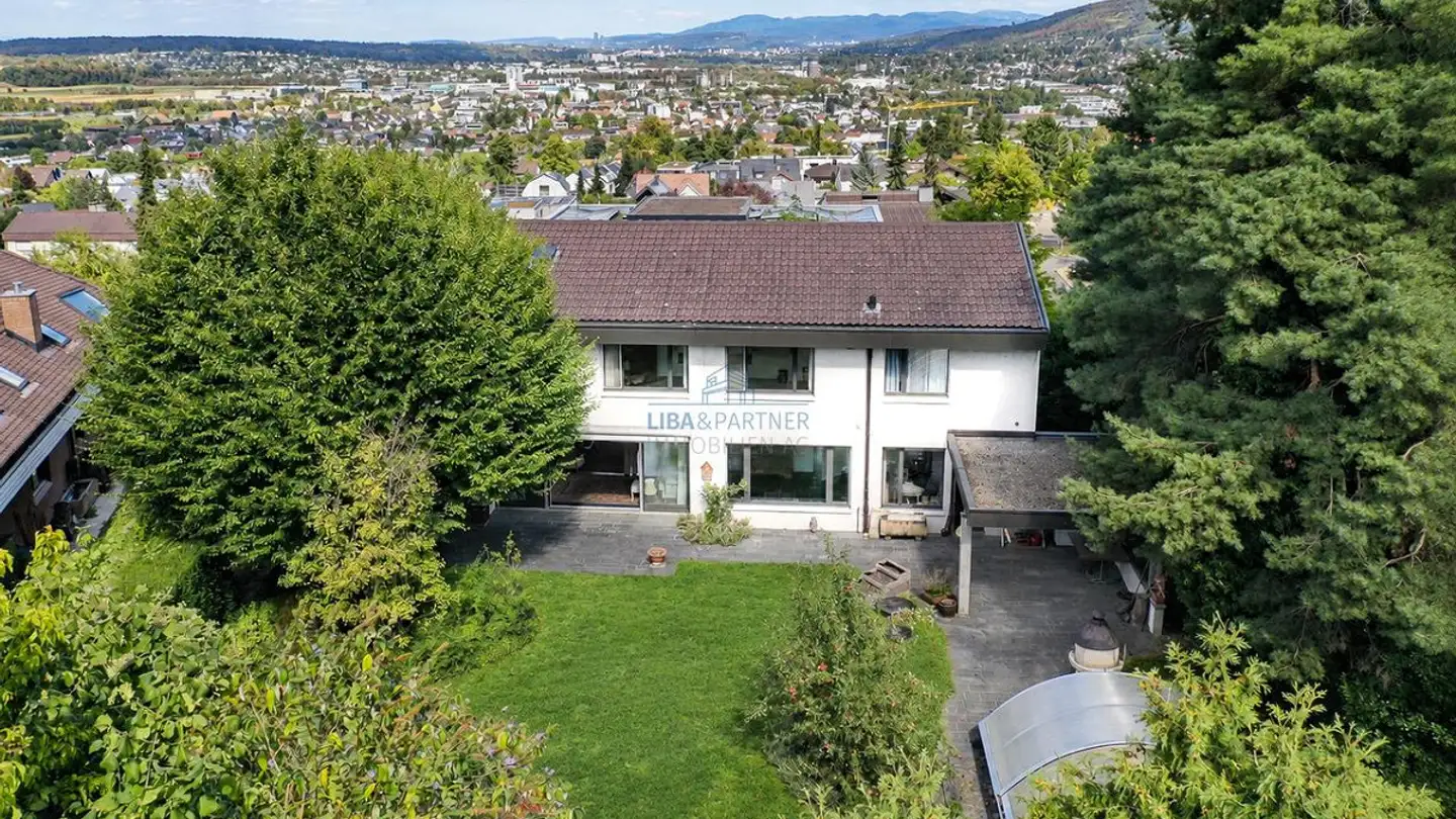 Einfamilienhaus kaufen - Rauracherweg 18, 4148 Pfeffingen