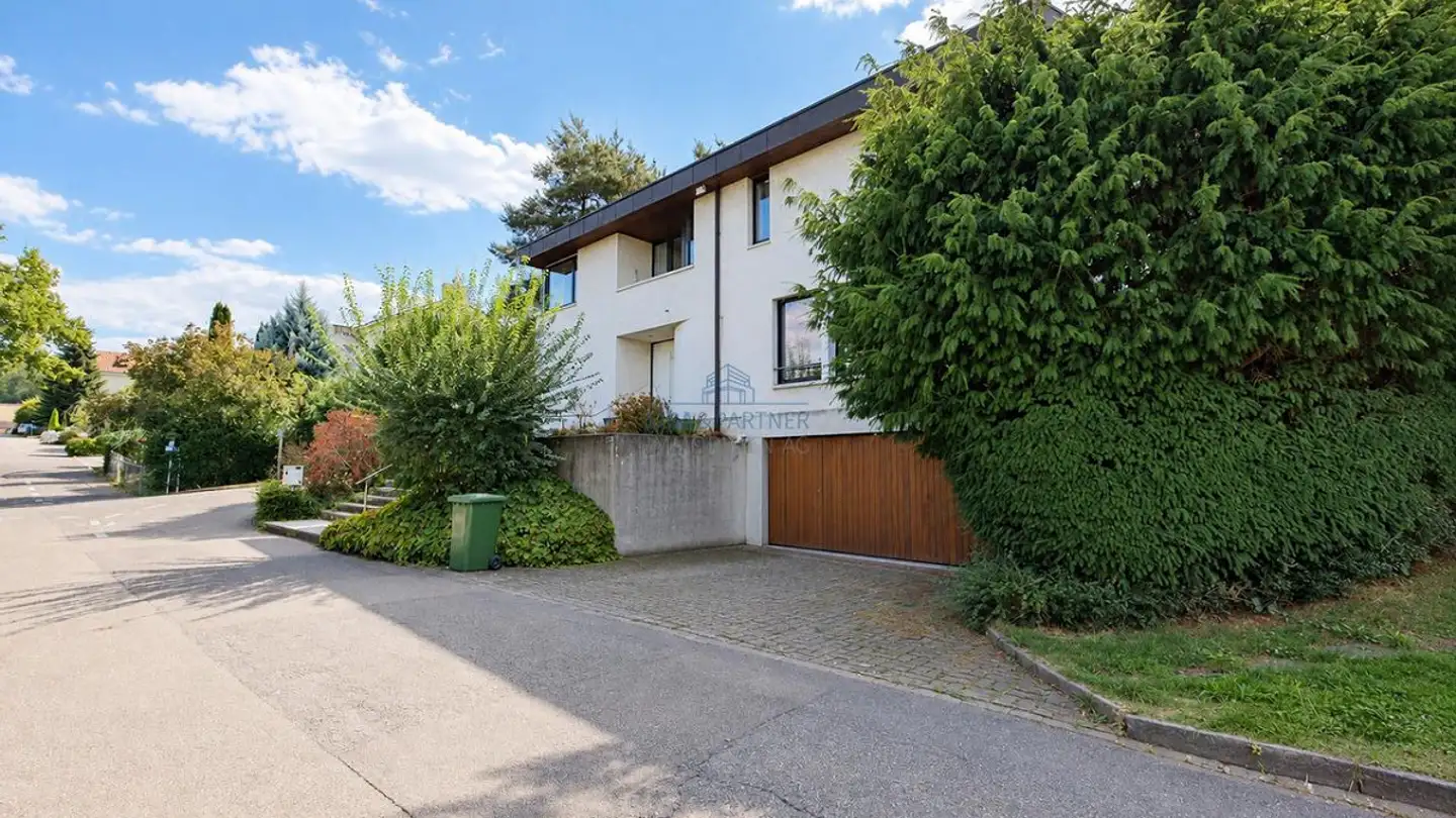 Einfamilienhaus kaufen - Rauracherweg 18, 4148 Pfeffingen - Foto 2