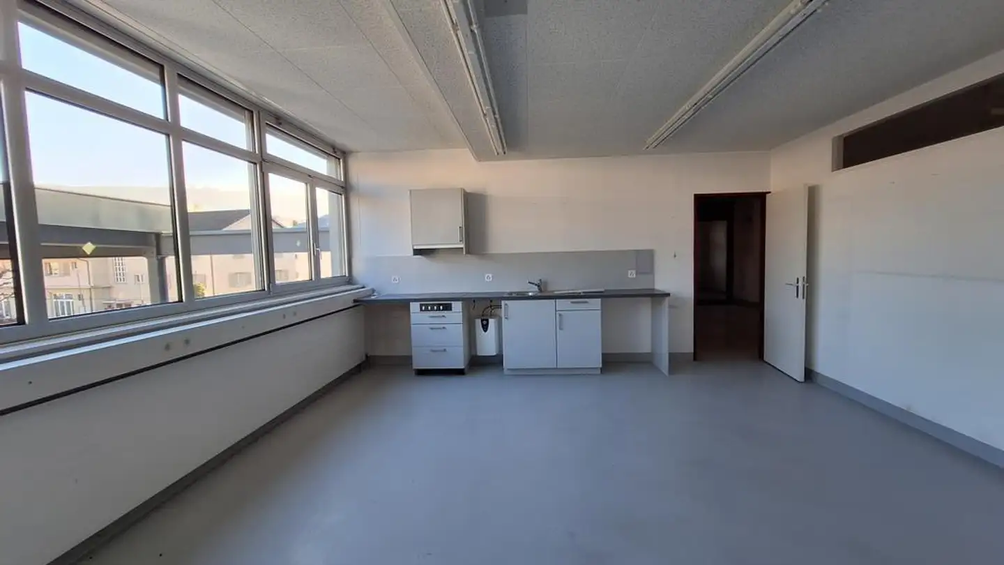 Commercial à louer - Oberallmendstrasse 20, 6300 Zug - Photo 4