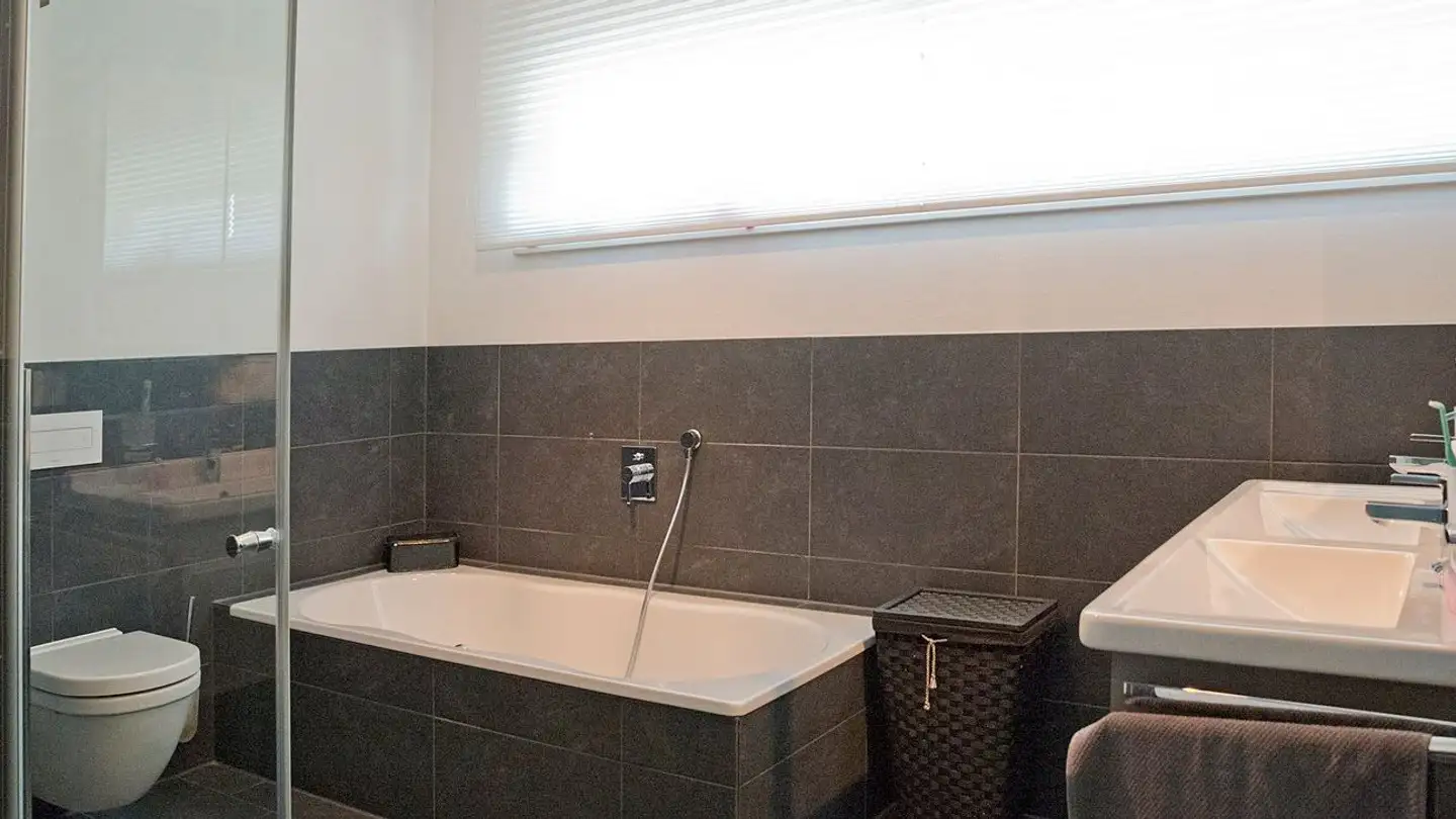Stepped apartment for rent - Birchstrasse 59a, 8156 Oberhasli - Photo 3