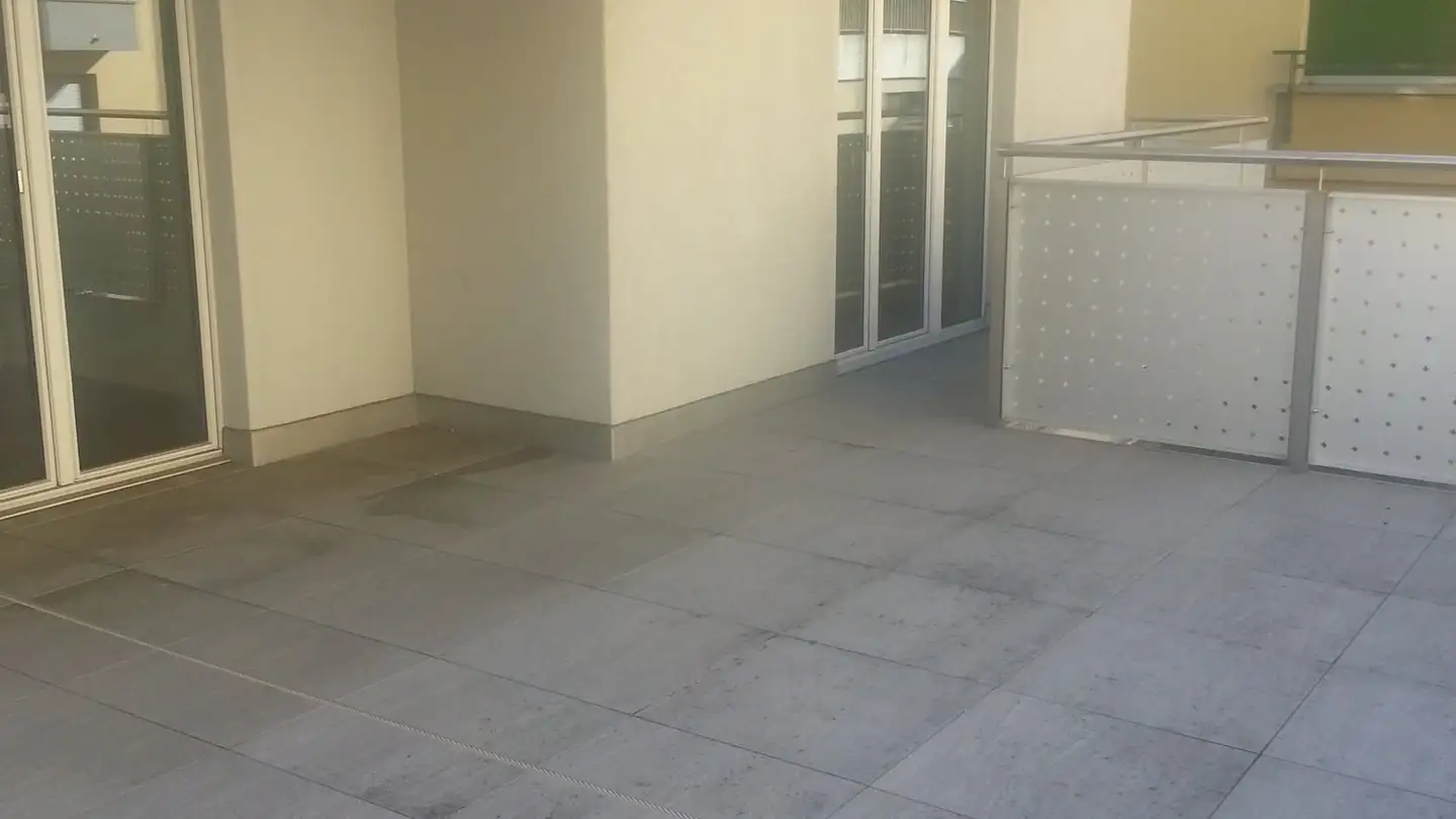 Appartamento in affitto - Via Calprino 5, 6900 Paradiso - Photo 2