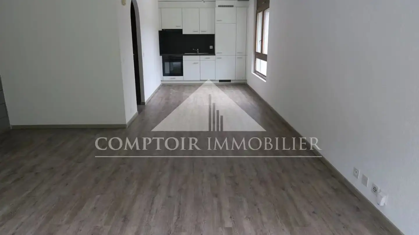 Apartment for rent - Rue Du Téléphérique 22, 3966 Chalais - Photo 3