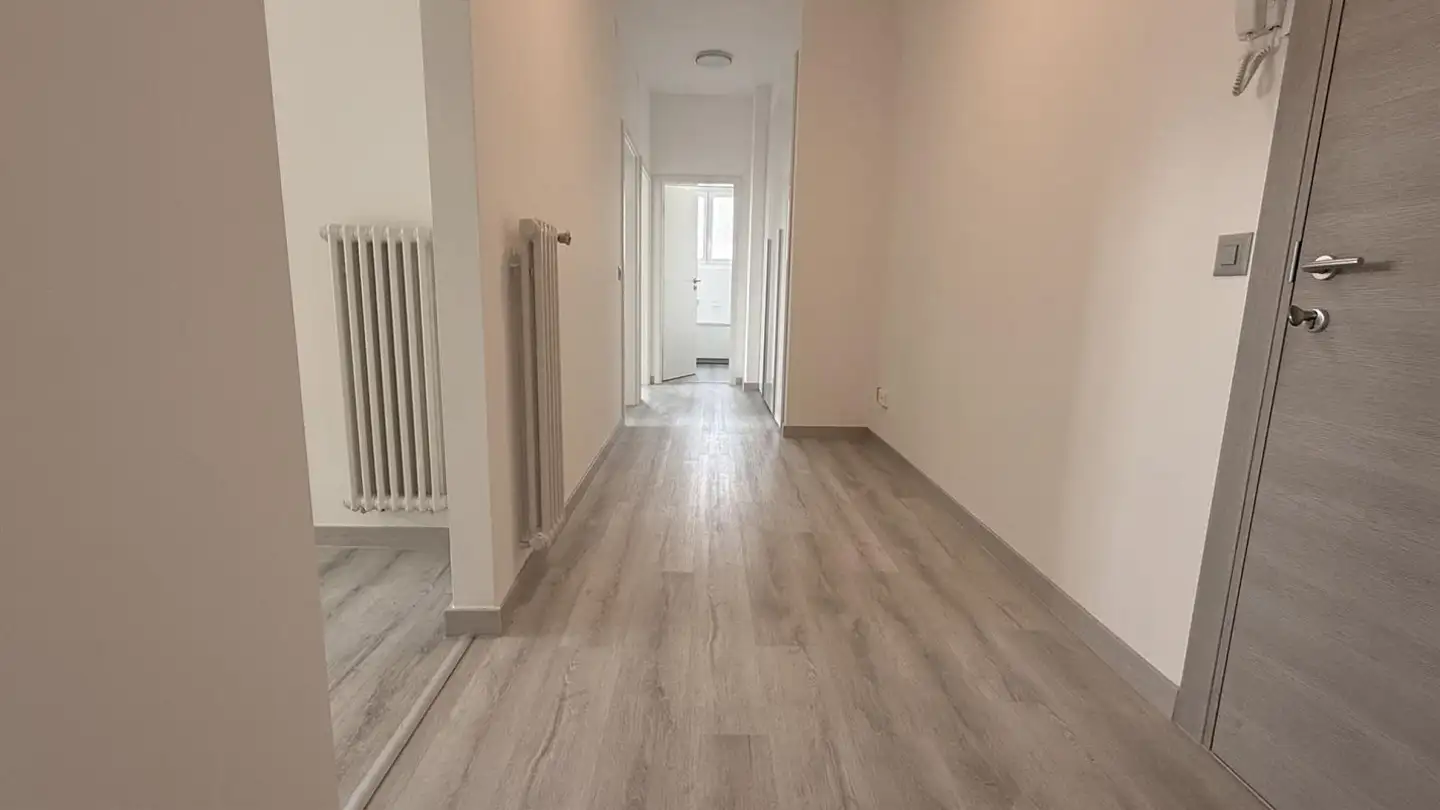 Wohnung mieten - Via Luigi Favre 9, 6830 Chiasso - Foto 3
