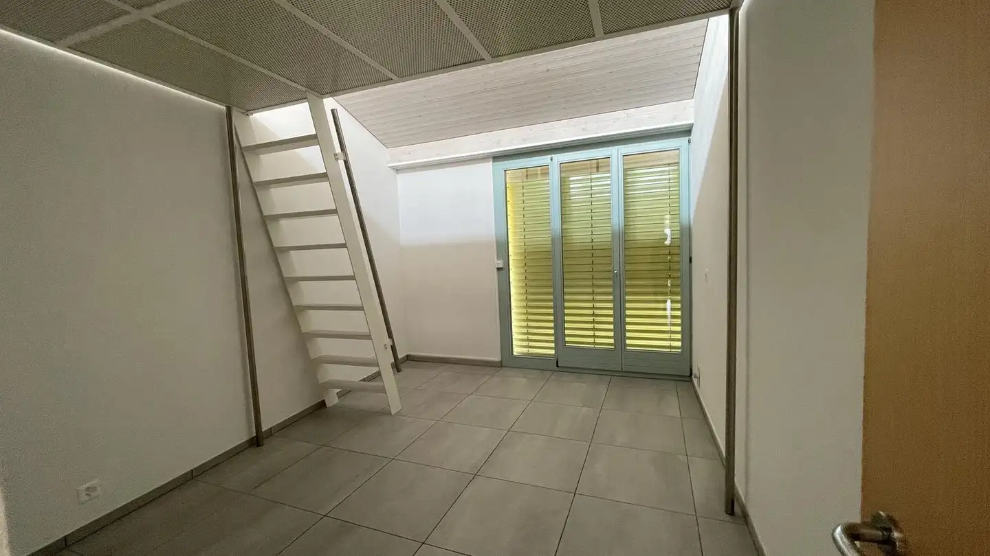 Appartement à louer - 8645 Jona