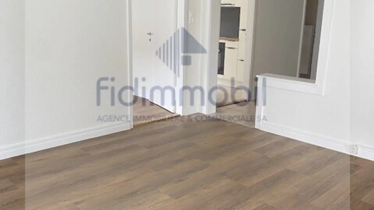 Apartment for rent - Rue Des Uttins 5, 2034 Peseux - Photo 2
