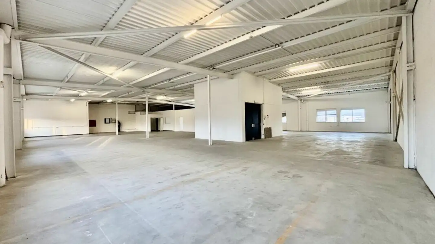 Department store for rent - 1030 Bussigny - Photo 2