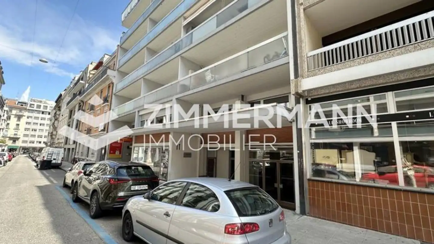 Commercial à louer - Rue Maunoir, 1207 Genève
