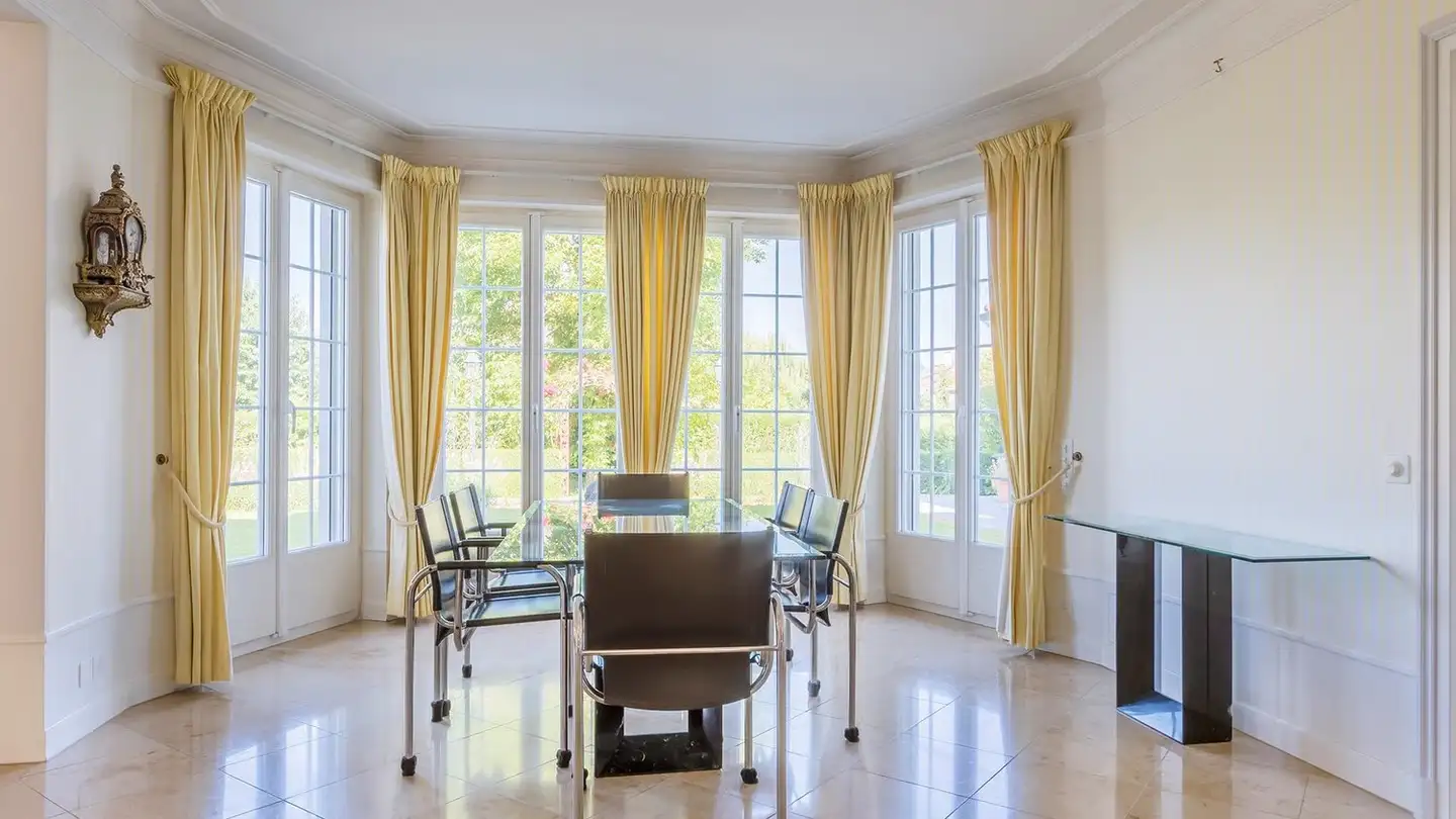 Villa à louer - Rudolf Von Erlach-Weg 21, 3177 Laupen BE