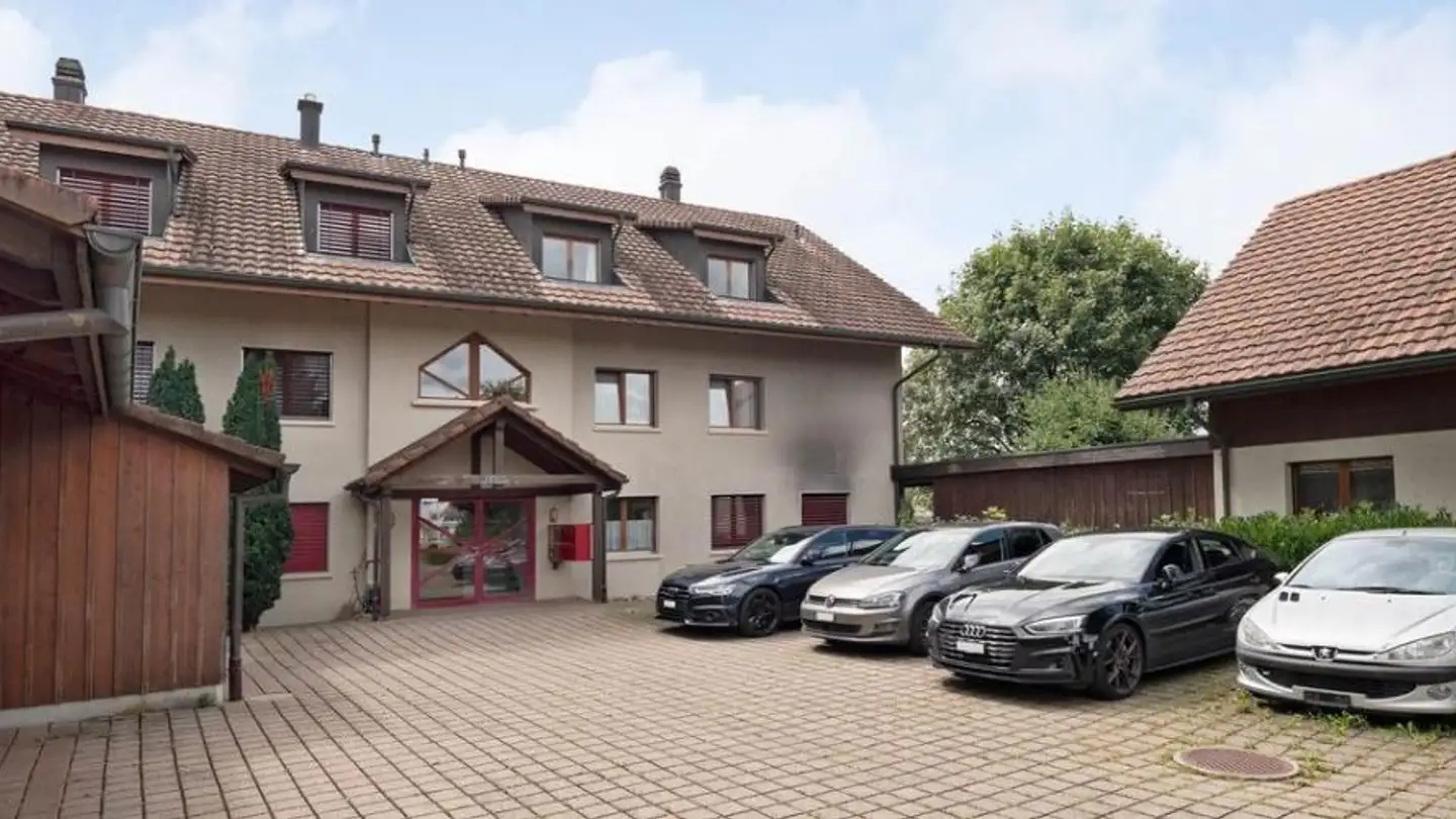 Outdoor parking space for rent - Gassacherweg 3, 3114 Wichtrach