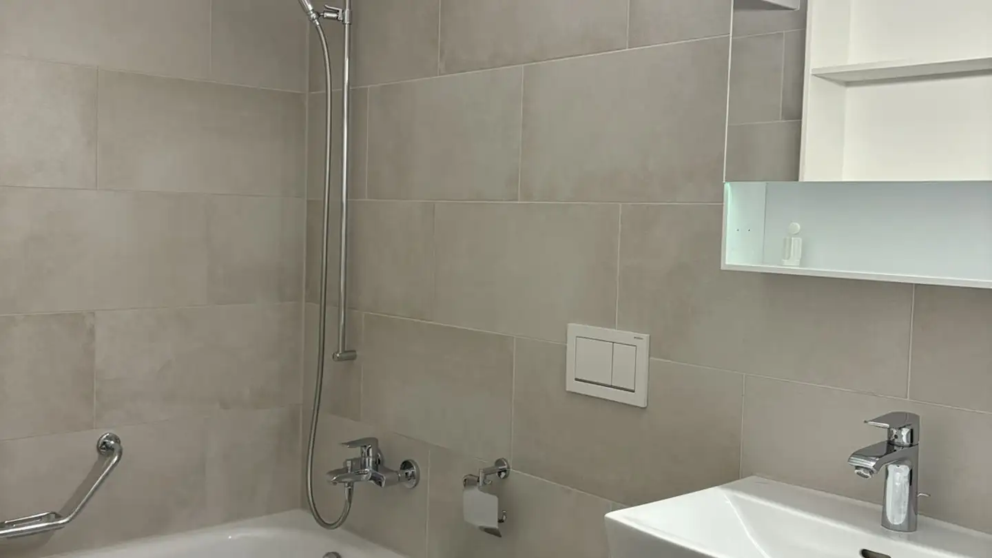 Appartement à louer - Alte Bernstrasse 15, 2558 Aegerten - Photo 3