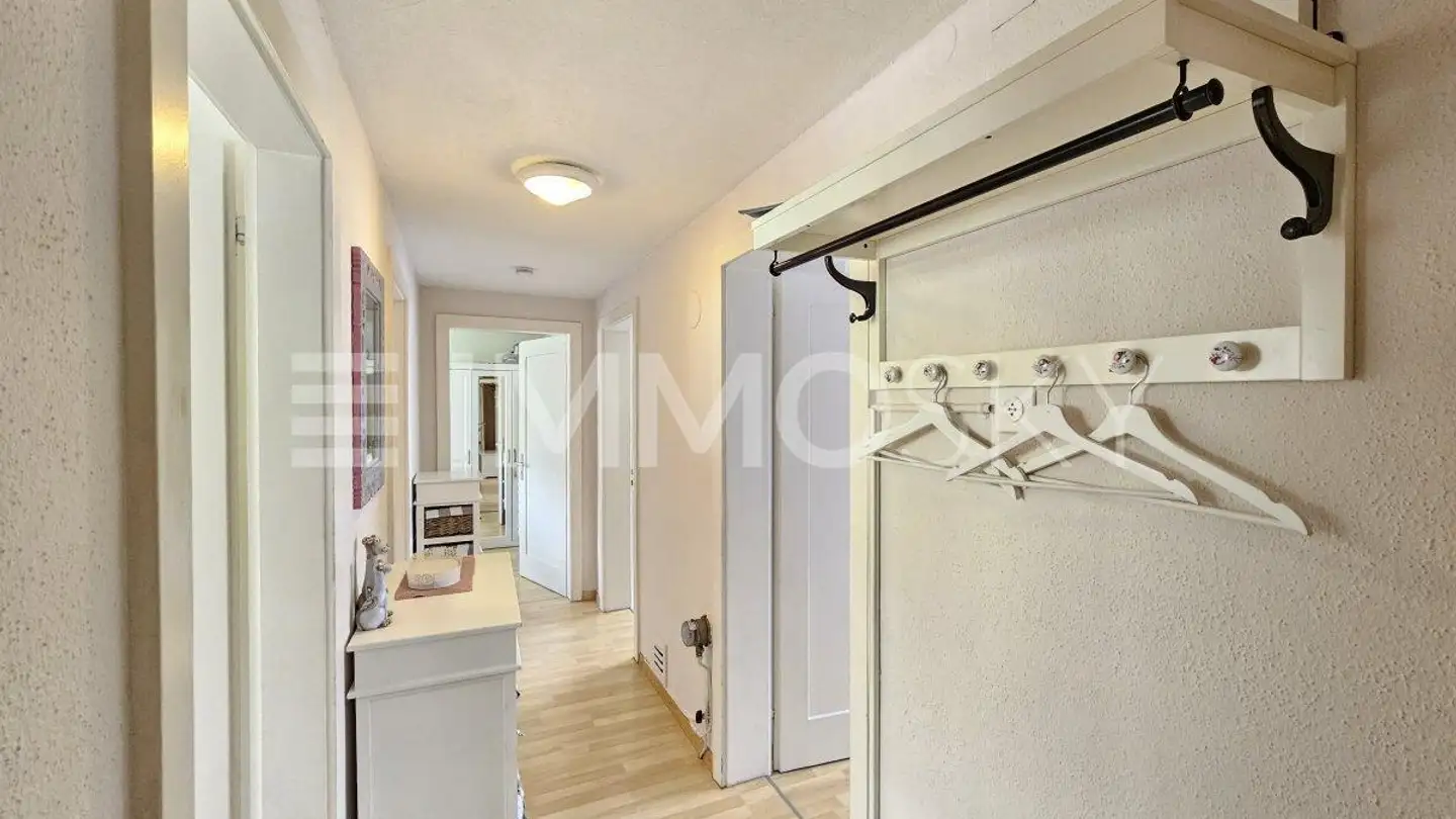 Residential building for sale - 8873 Amden - Photo 3