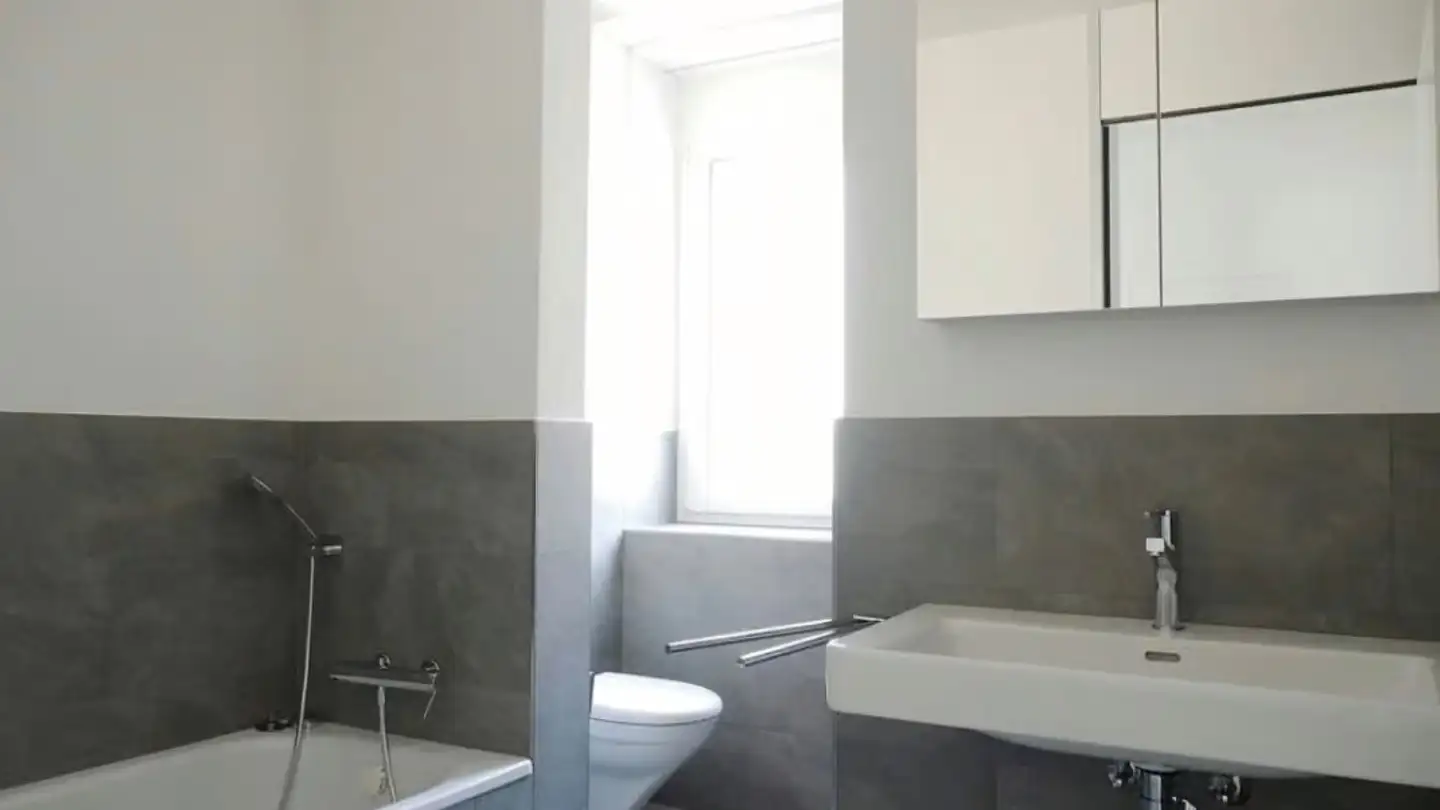 Apartment for rent - Höhenstrasse 5, 8733 Eschenbach SG - Photo 3