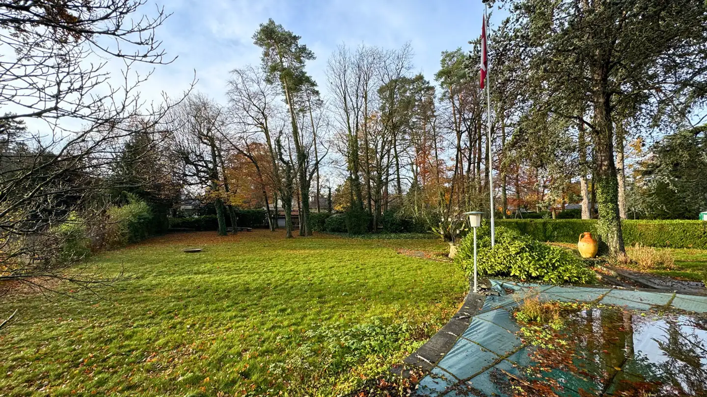 Constructible plot for sale - 1231 Conches