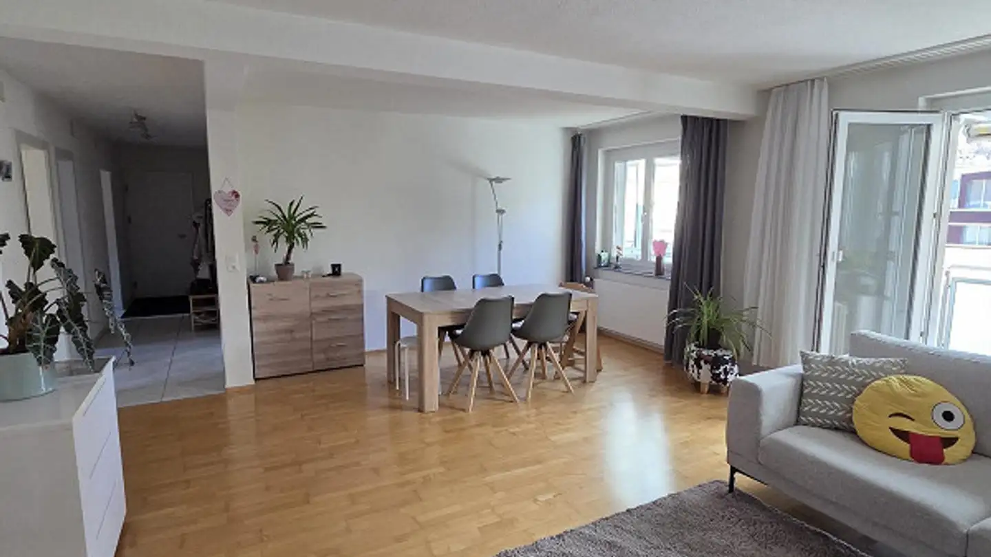 Apartment for rent - Oberalpstrasse 56, 7000 Chur - Photo 2