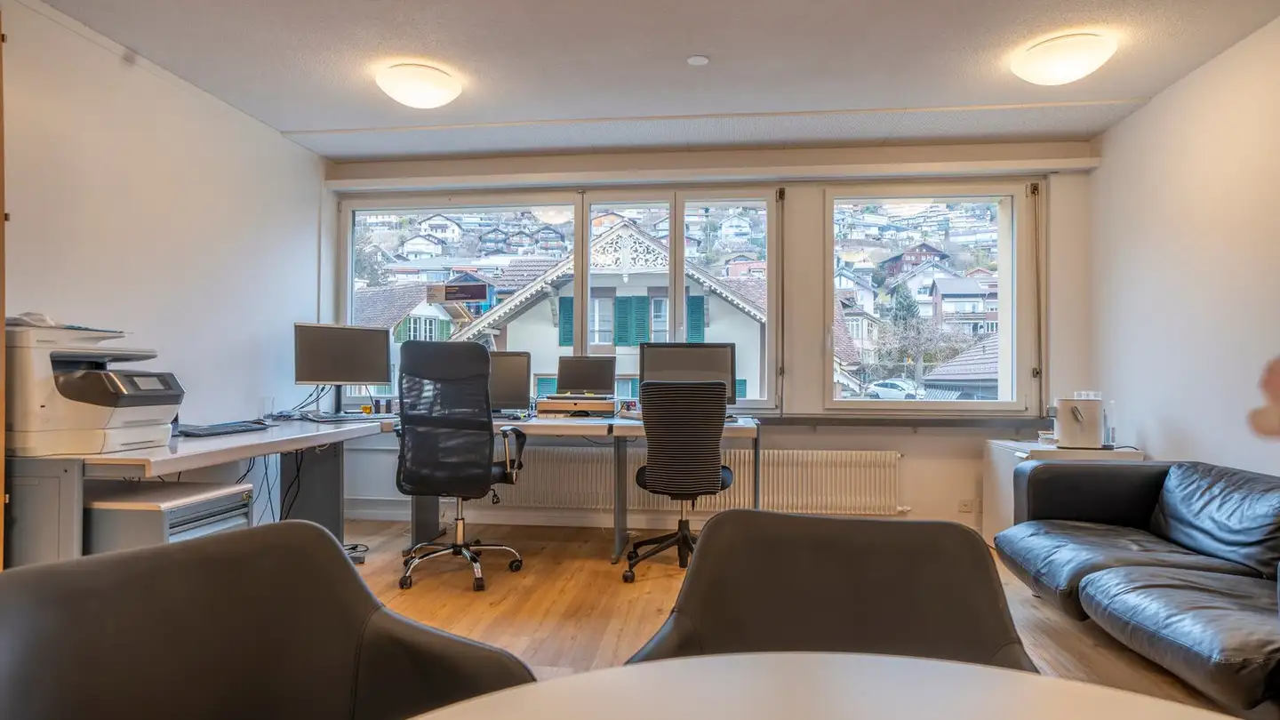Bürofläche mieten - Staatsstrasse 4, 3653 Oberhofen am Thunersee - Foto 4