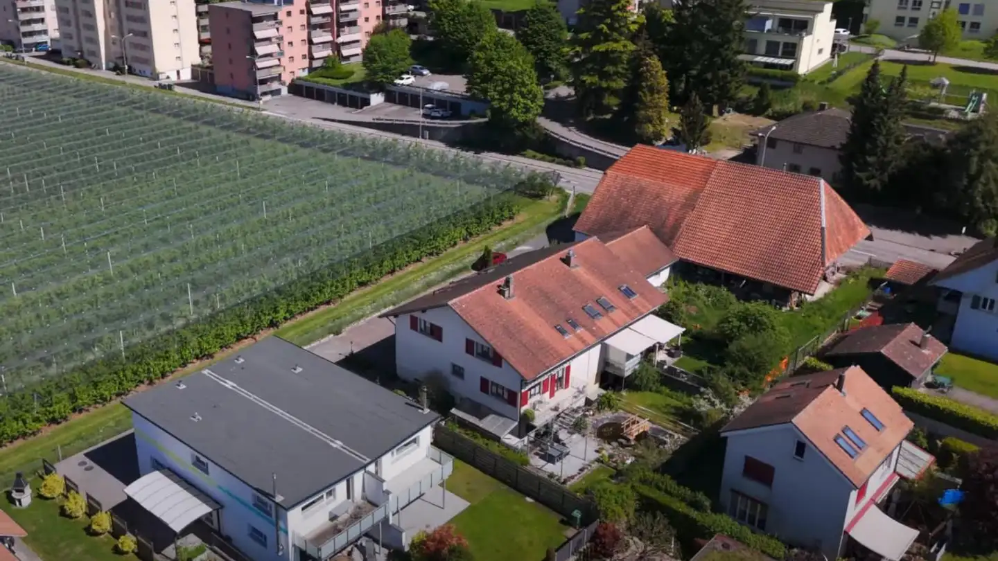 Casa bifamiliare in vendita - Büetigenstrasse 23, 3292 Busswil BE