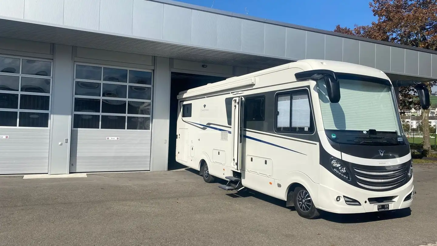 Garage singolo in affitto - Benknerstrasse 12, 8730 Uznach