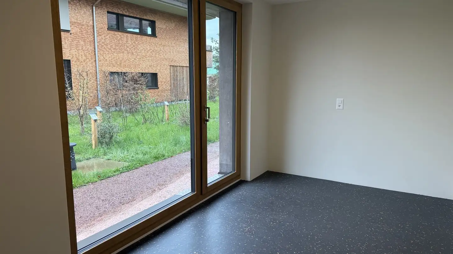 Workshop for rent - Ziegelwies 1, 8852 Altendorf