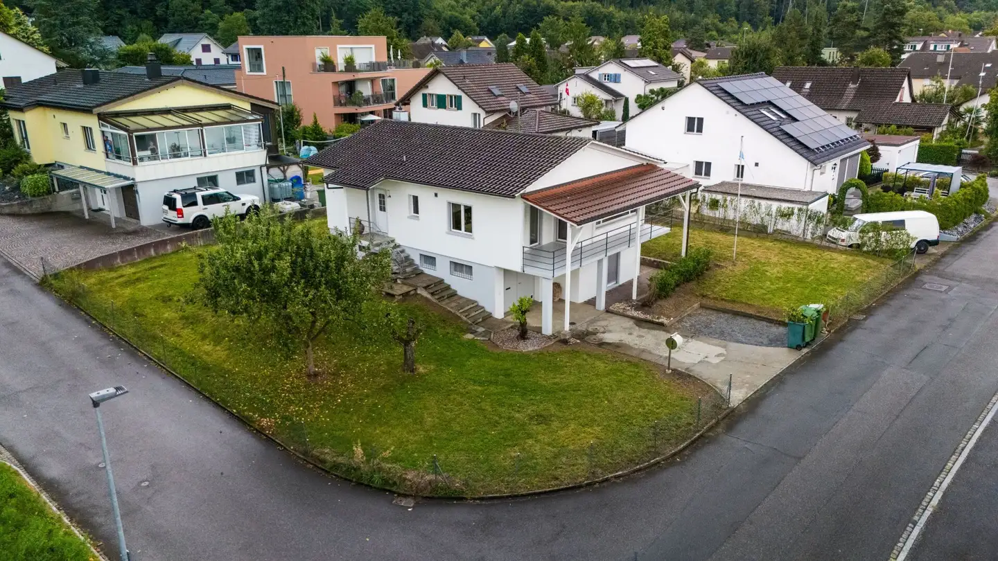 Casa singola in vendita - Schulhausstrasse 3, 5116 Schinznach Bad