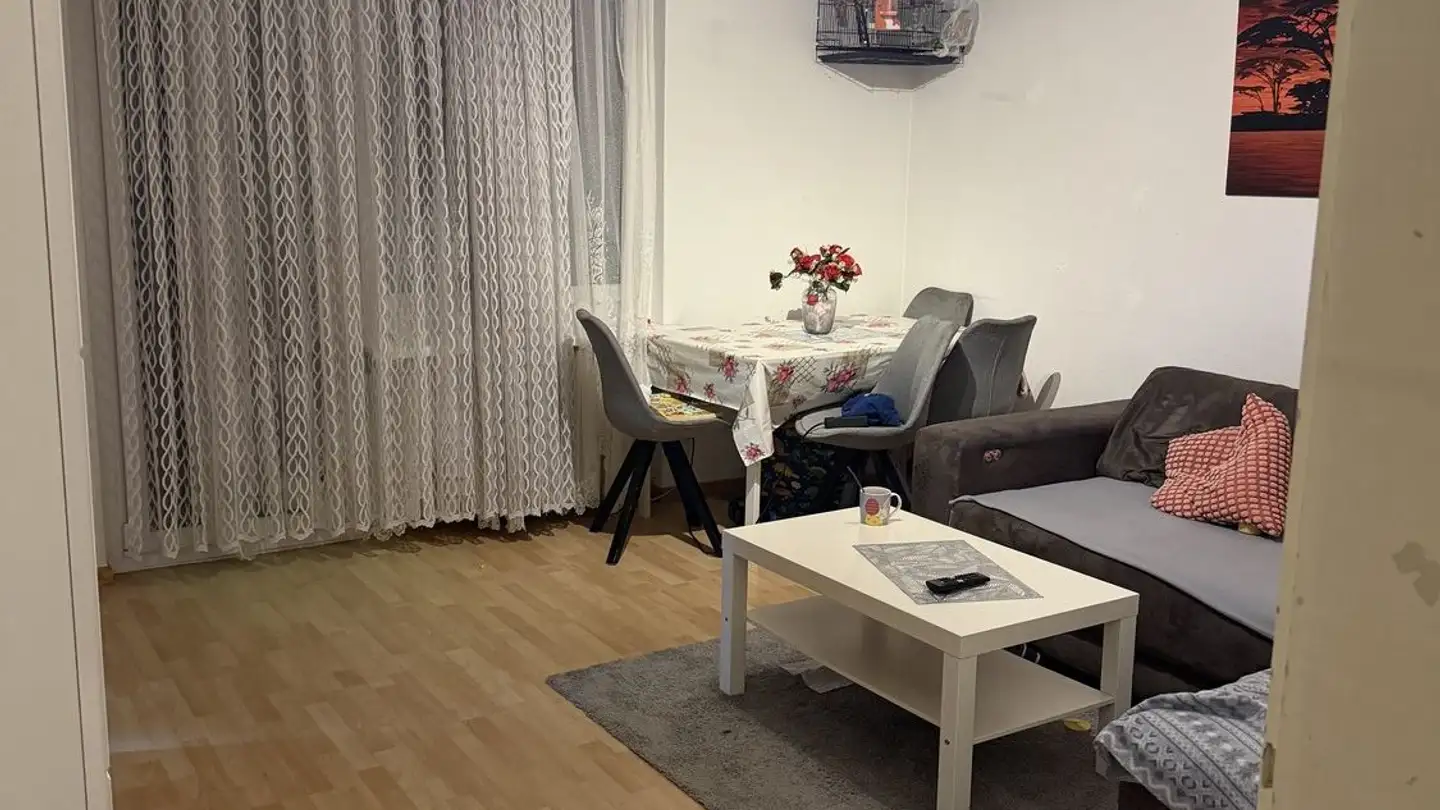Single room for rent - 8153 Rümlang