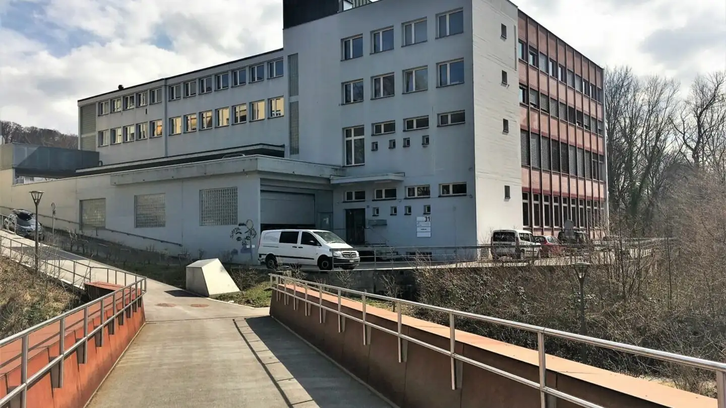 Espace de stockage à louer - Chemin D'entre-Bois 29, 1018 Lausanne