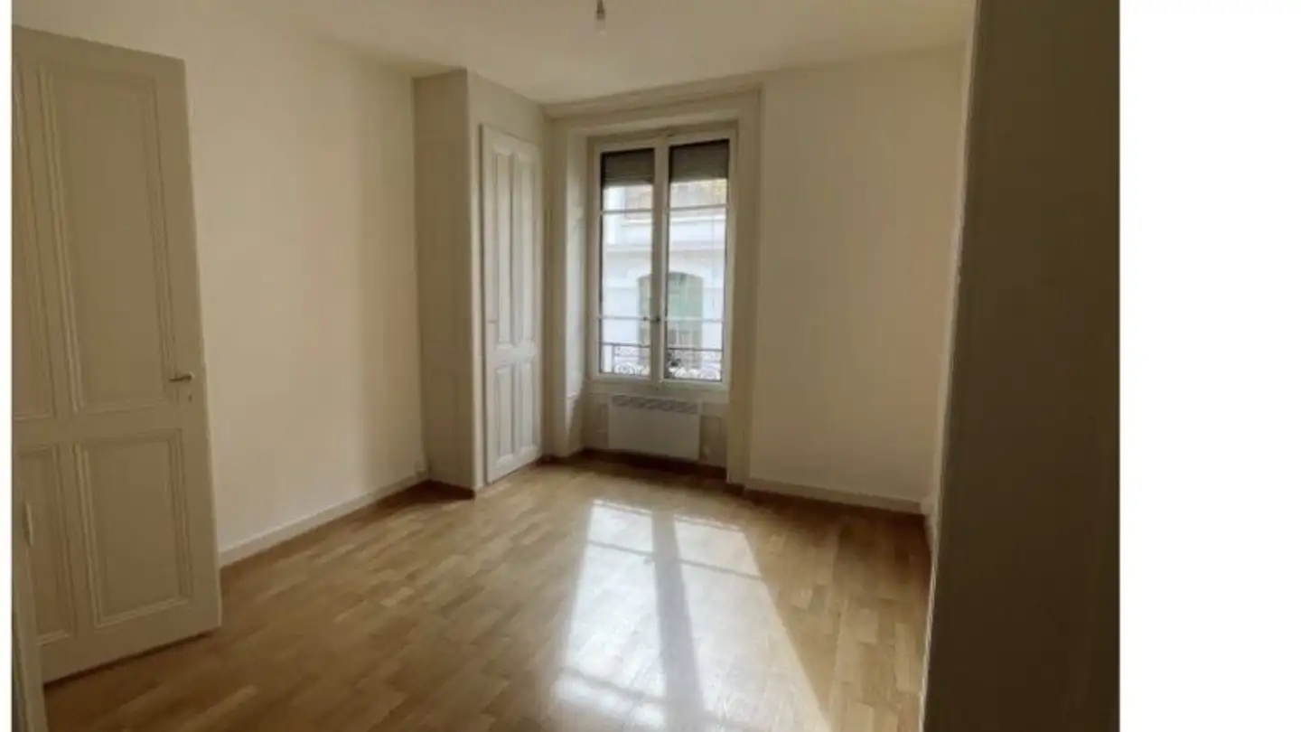 Apartment for rent - 1205 Genève - Photo 2