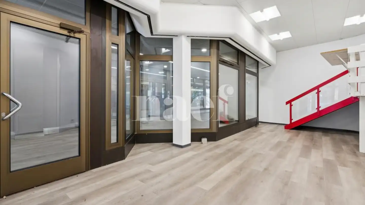 Shop for rent - Rue De La Madeleine 37, 1800 Vevey - Photo 3