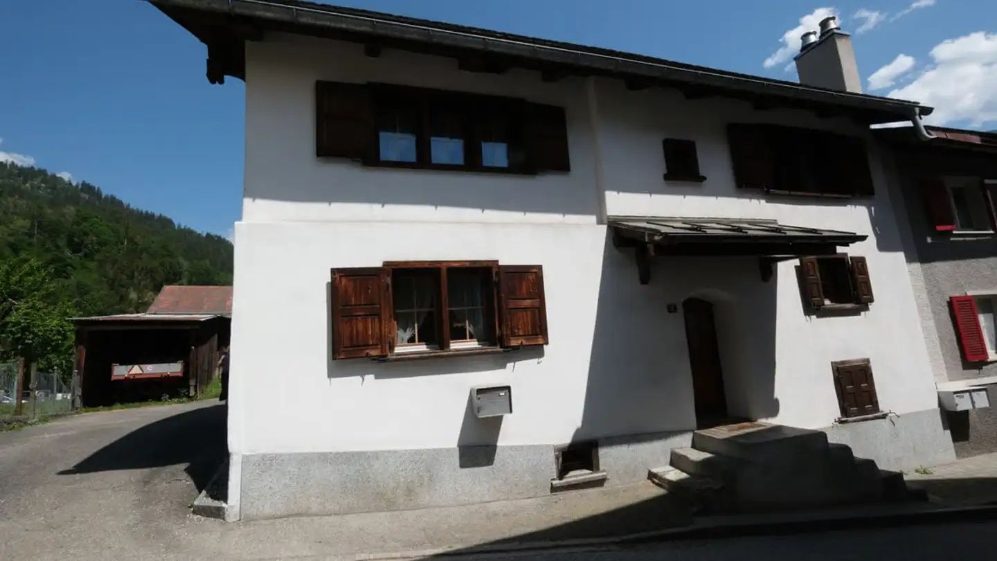 Maison individuelle à vendre - Via Vitg Sut, 7151 Schluein - Photo 2