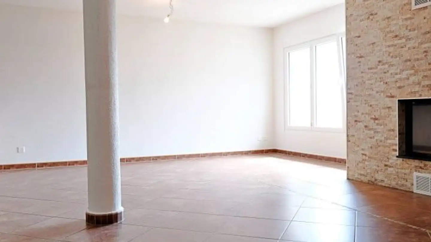 Studio for rent - Chemin Des Chaux 1, 1128 Reverolle - Photo 3