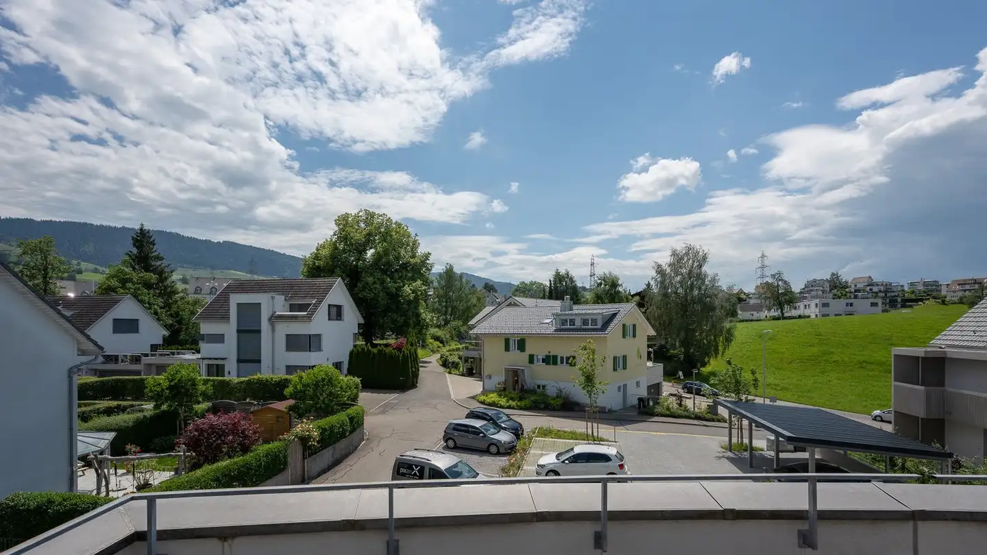 Semi-detached house for sale - 8833 Samstagern - Photo 2