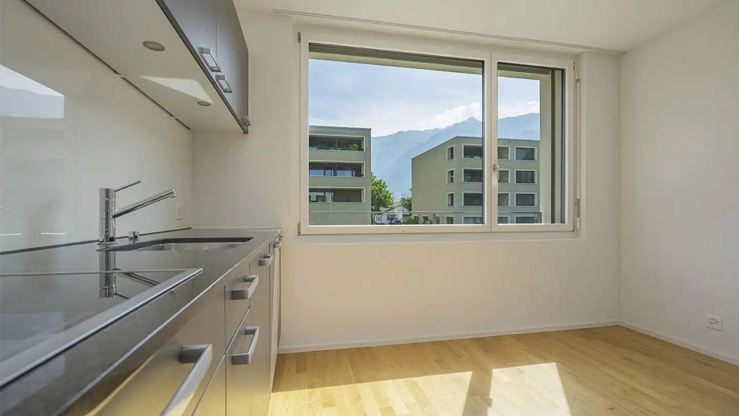 Apartment for rent - Jungfraublickallee 6, 3800 Matten b. Interlaken - Photo 2