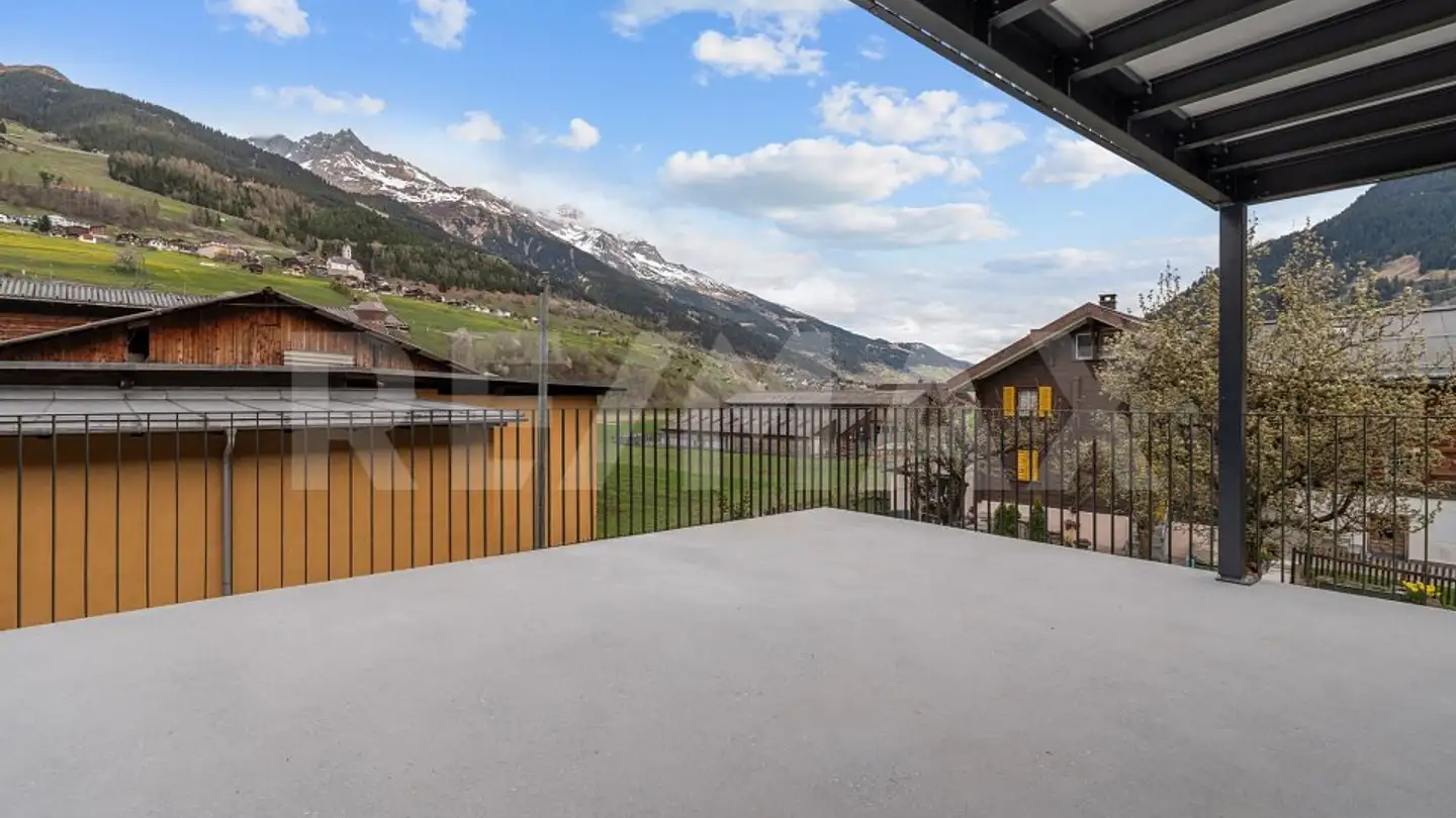 Appartamento in vendita - 7173 Surrein