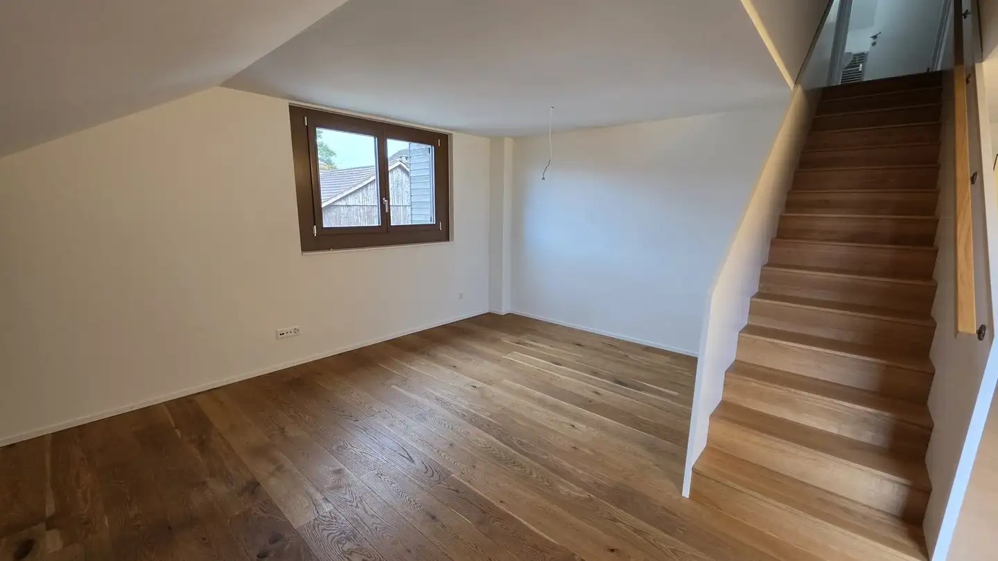 Wohnung mieten - Dübendorfstrasse 14, 8117 Fällanden - Foto 2