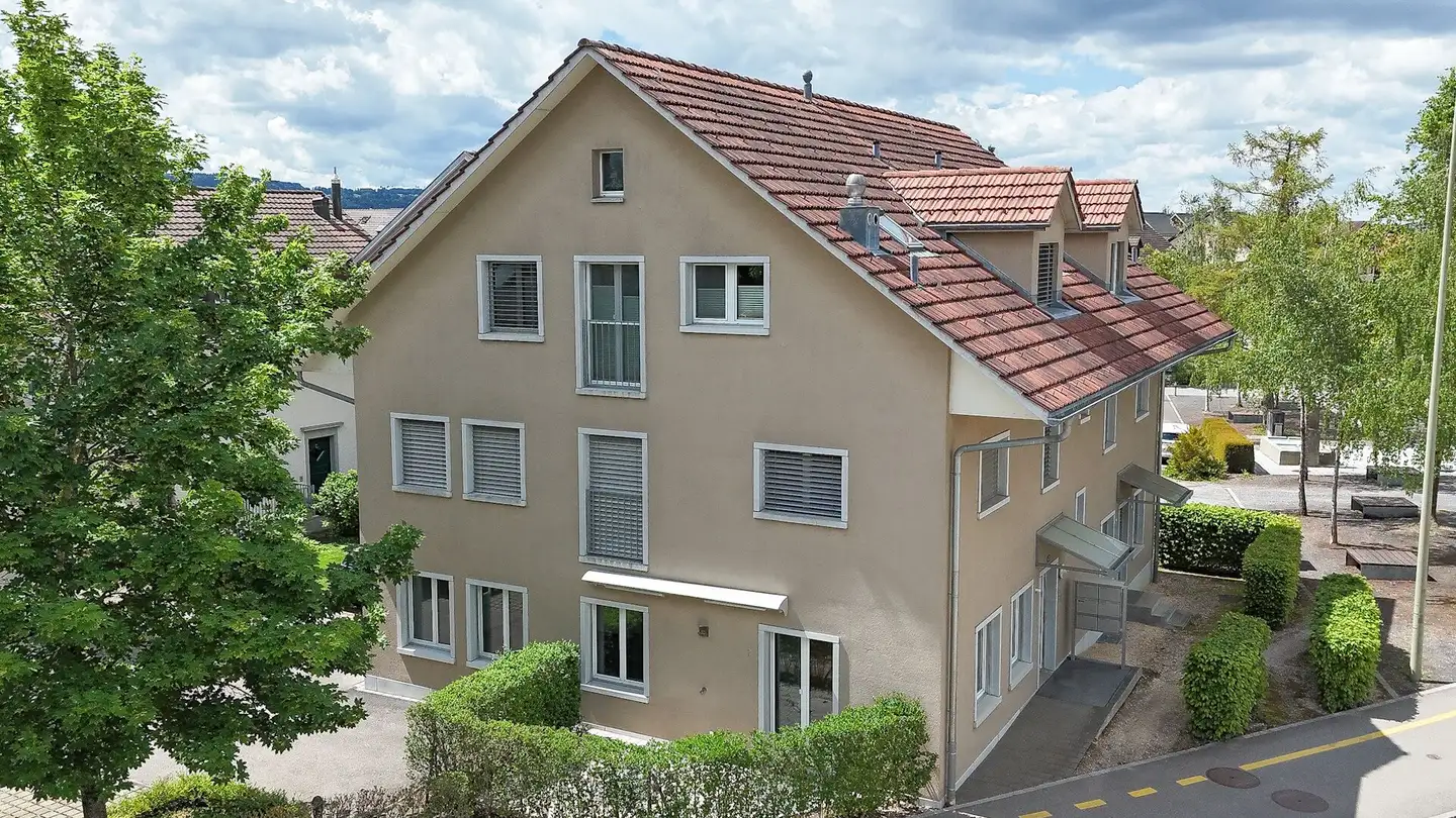 Appartement à vendre - Zürichstrasse, 8606 Nänikon