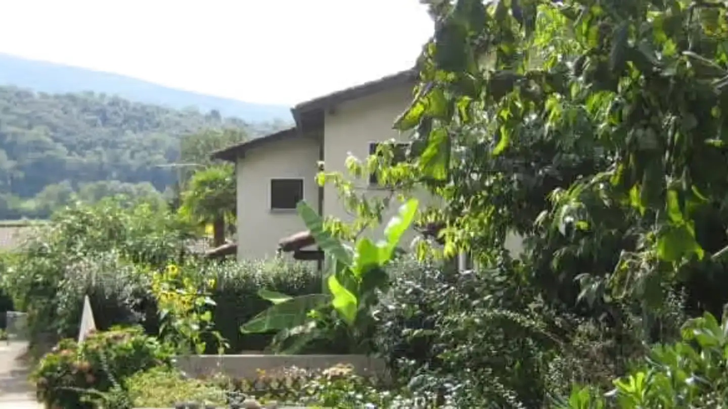 Reihenhaus mieten - Via Bonzaglio 15, 6997 Sessa
