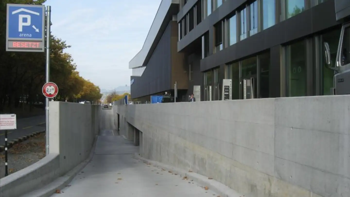 Underground parking space for rent - General-Guisan-Strasse 6, 6300 Zug