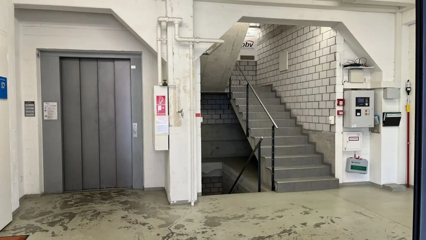 Commerciale in affitto - Untermüli 5, 6300 Zug - Foto 3