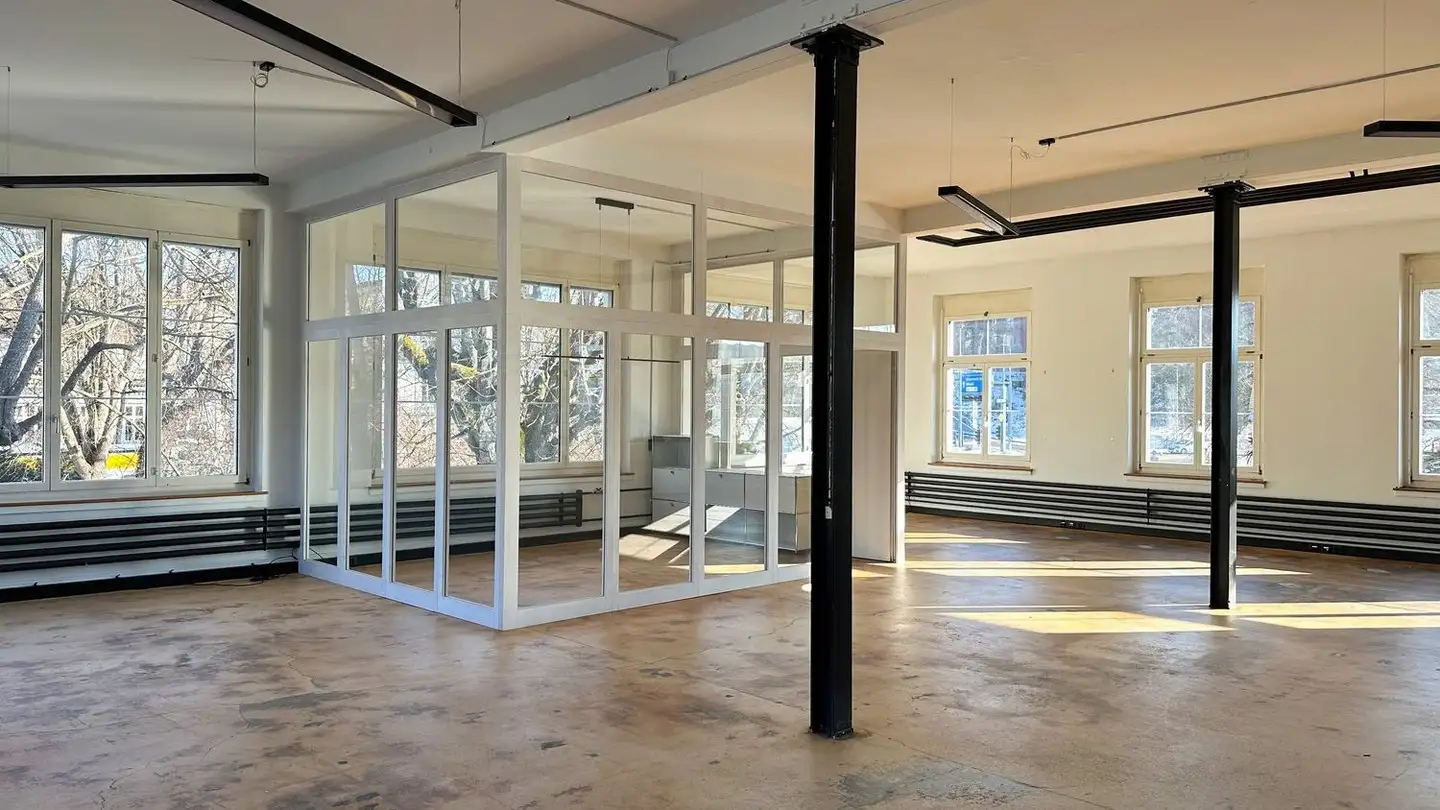 Bureau à louer - Bertschikerstrasse 2, 8620 Wetzikon ZH