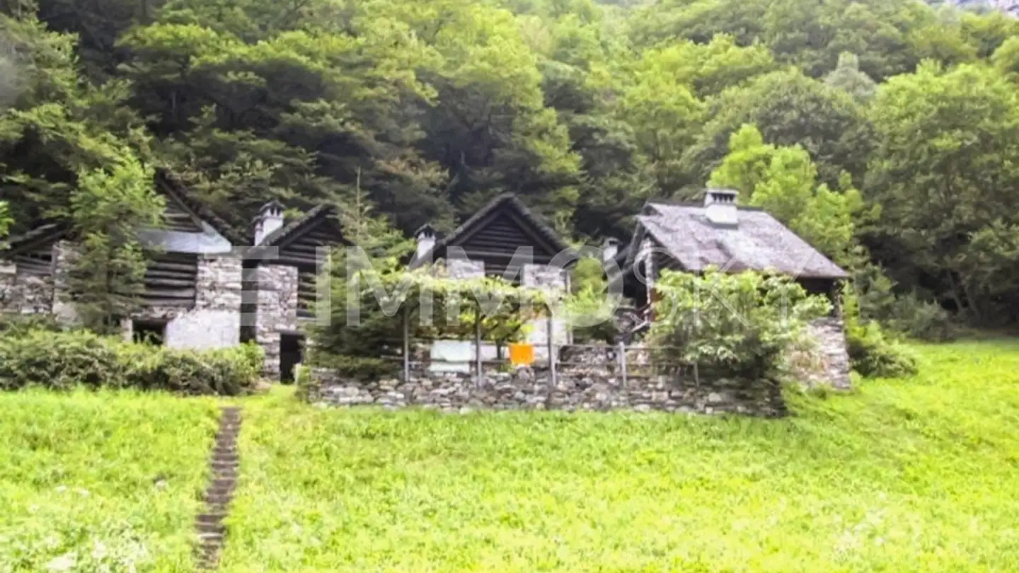 Chalet à vendre - Menzonio, 6692 Menzonio