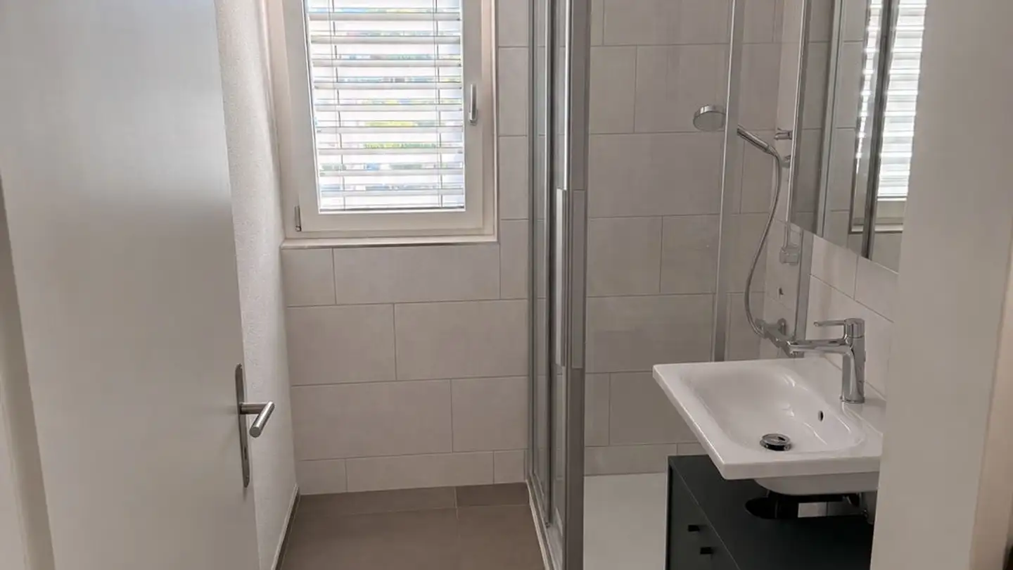 Apartment for rent - Zihlstrasse 2, 2558 Aegerten - Photo 2