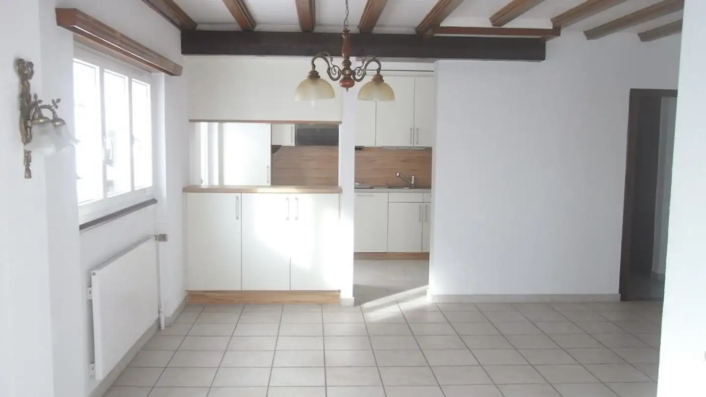 Single house for rent - Rue Des 22-Cantons 38, 2300 La Chaux-de-Fonds - Photo 2
